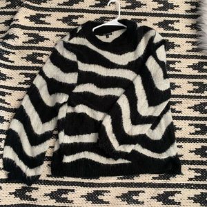 B&W sweater